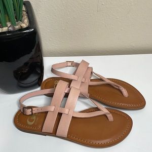 Gianni Bini sandals